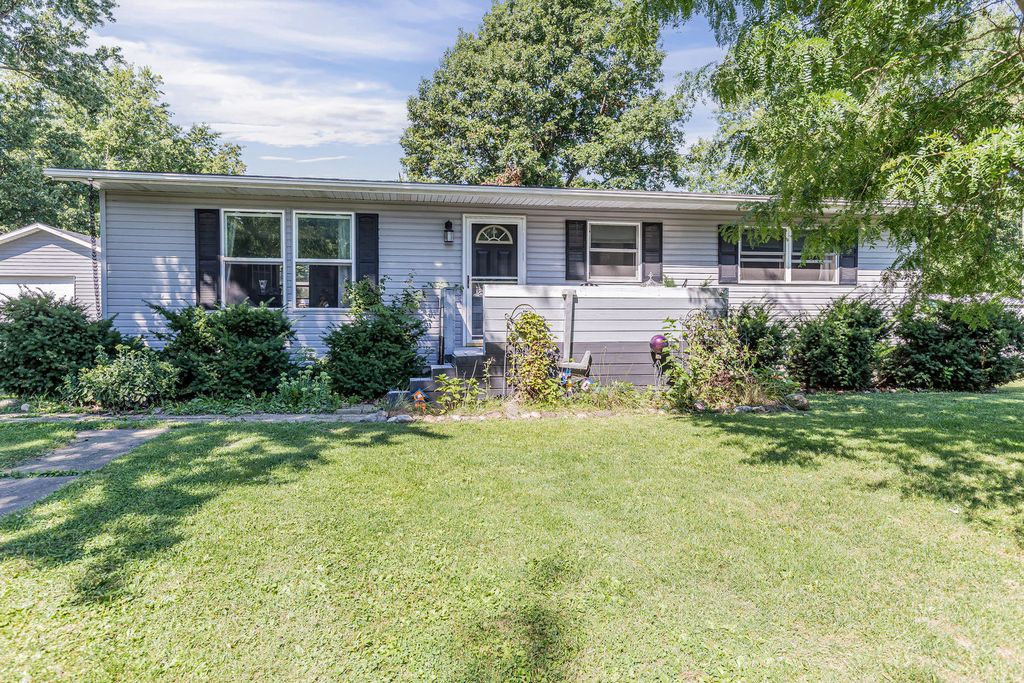 203 N Lane St, Potomac, IL 61865 MLS 11612996 Trulia