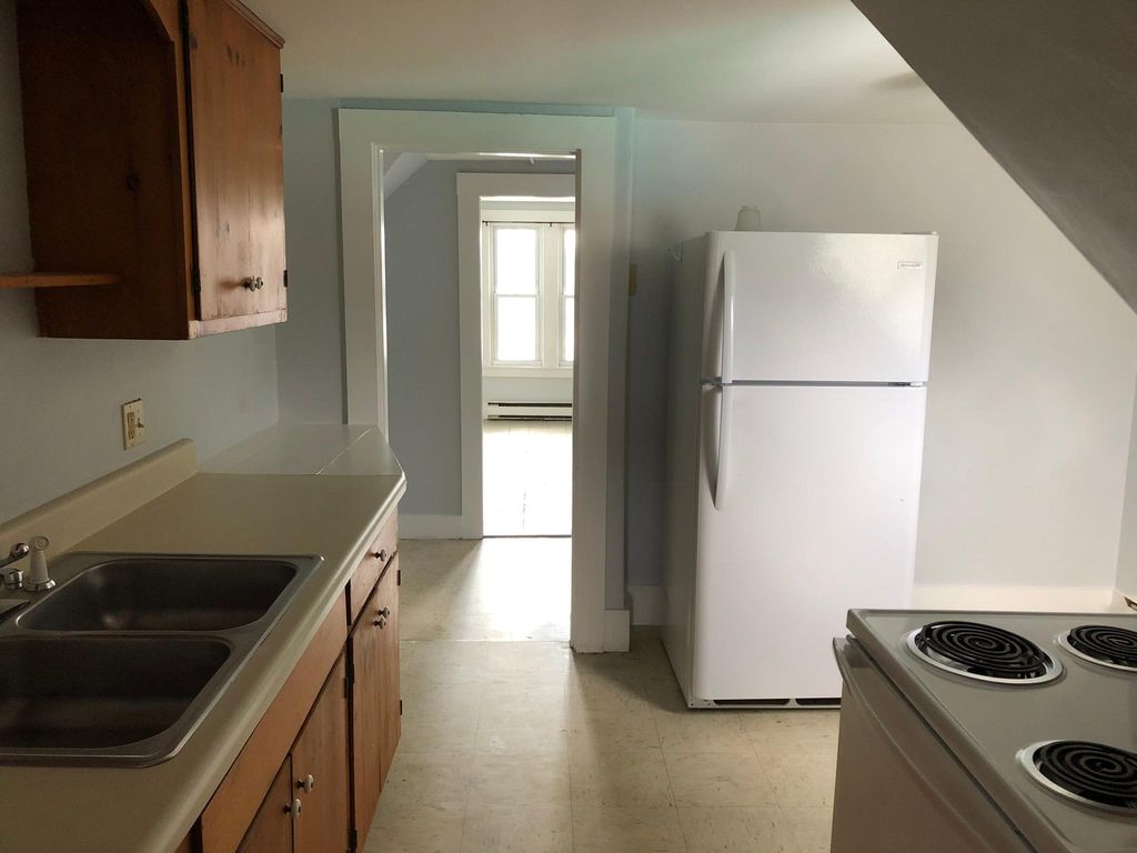 88 Roxbury St 3, Keene, NH 03431 Trulia