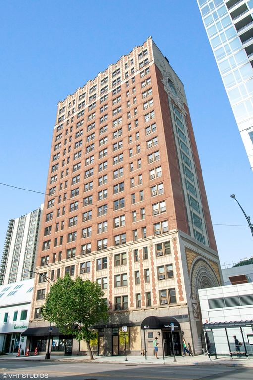 1211 N La Salle Dr #1101, Chicago, IL 60610