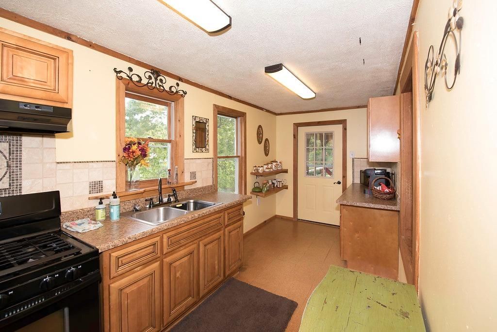 5931 Ky 15 N, Pine Ridge, KY 5 Bed, 5 Bath MultiFamily Home 100