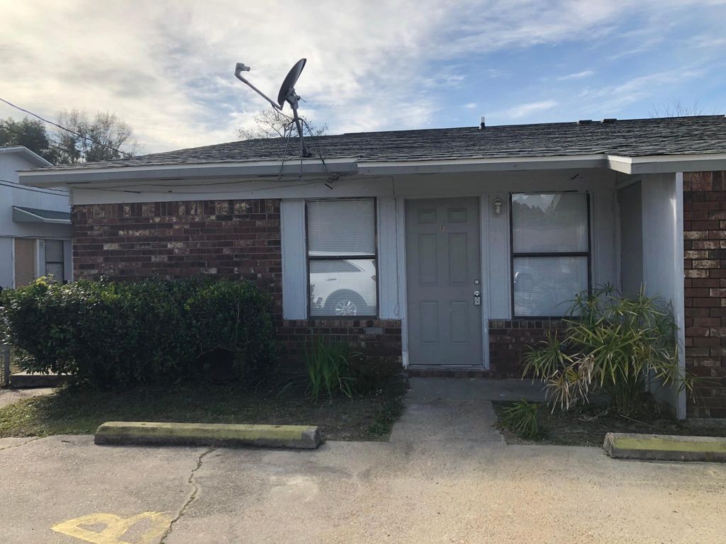 3109 7th Ave B, Gulfport, MS 2 Bed, 1 Bath Apartment 4 Photos Trulia