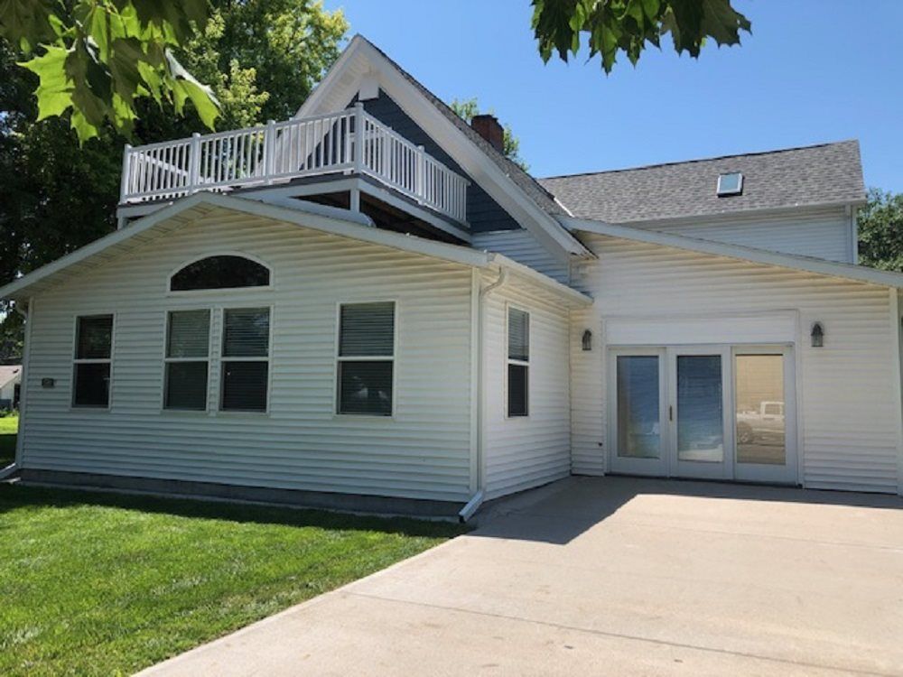 504 Alba Ave, Ravenna, NE 68869