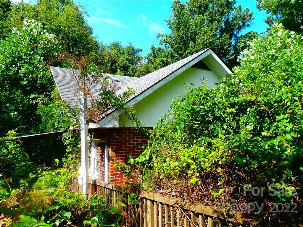 337 Phillips Ln, Spruce Pine, NC 28777 Trulia