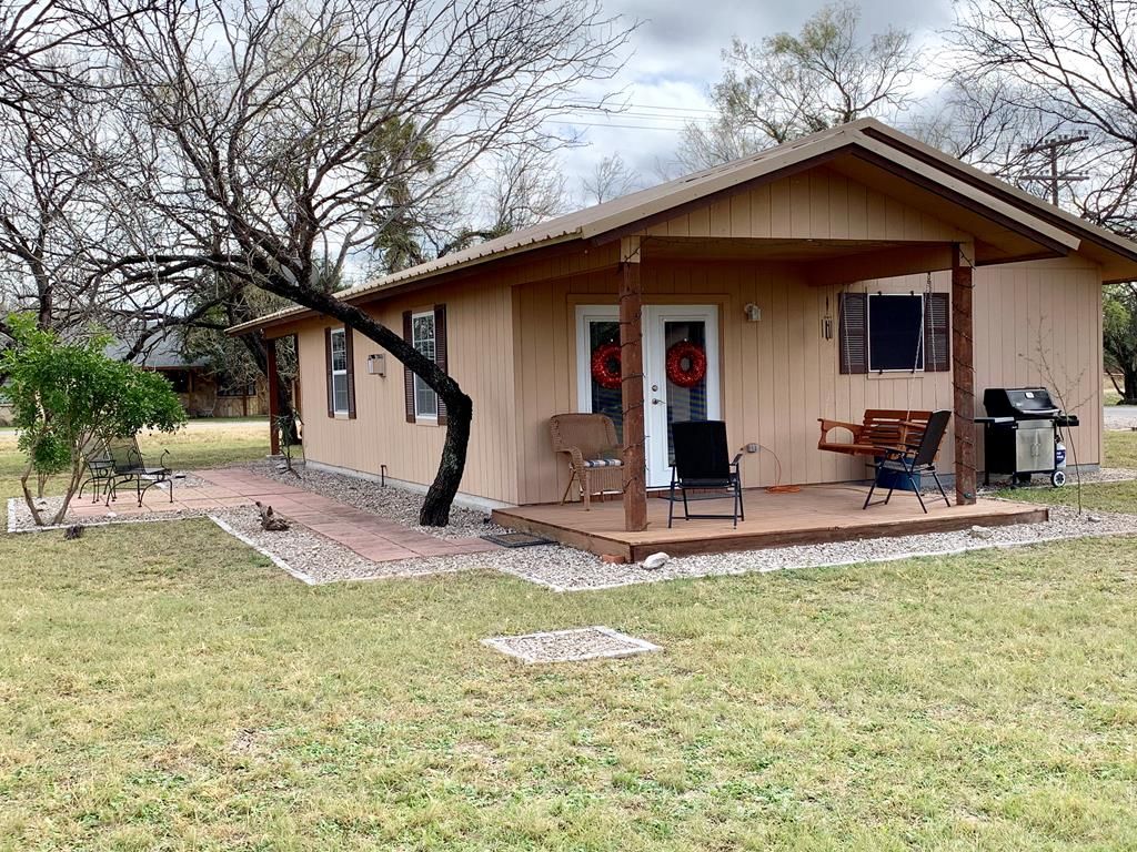 773 Fairway Cir, Brackettville, TX 78832 Trulia