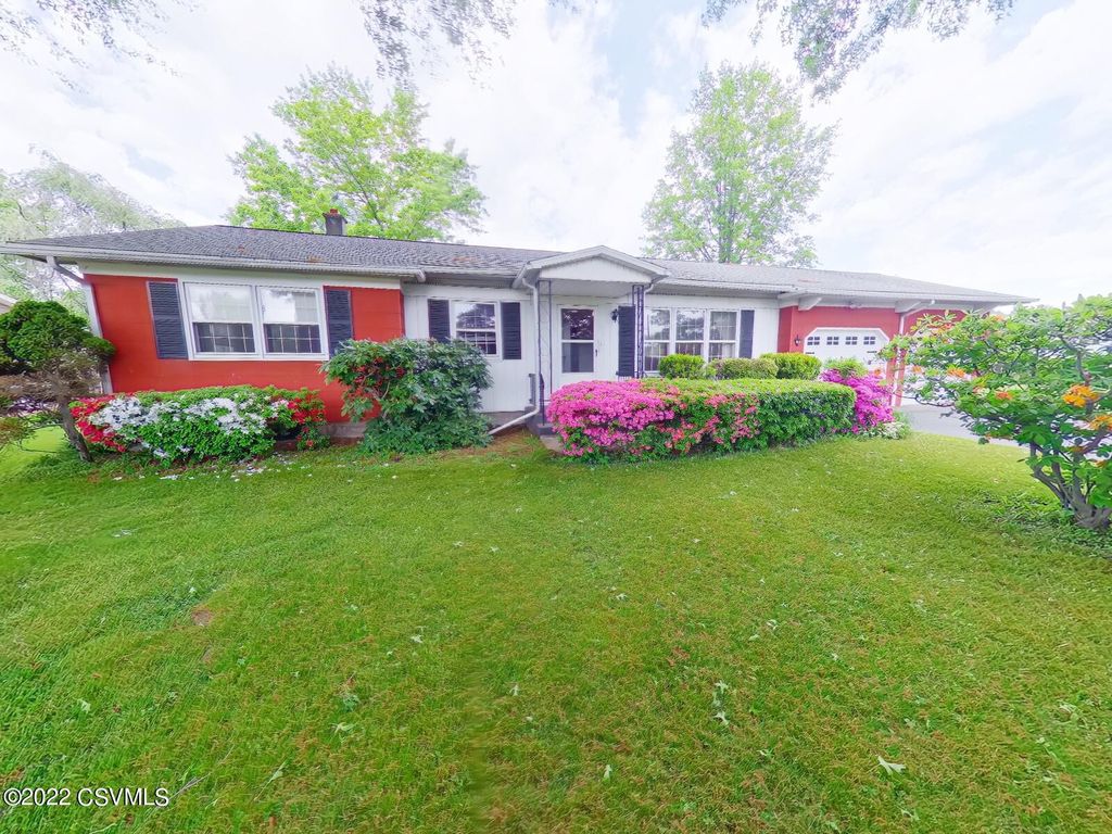 949 Point Township Dr, Northumberland, PA 17857