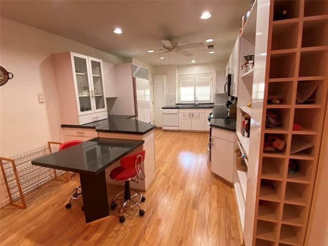 6345 Diamond Head Cir #D, Dallas, TX 75225