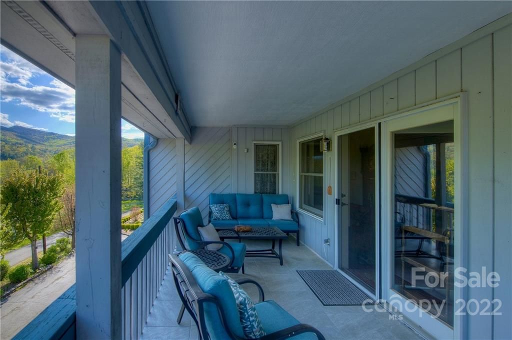 72 Country Club Wood #304-B, Spruce Pine, NC 28777