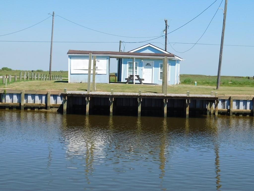 25632 FM 457, Sargent, TX 77414