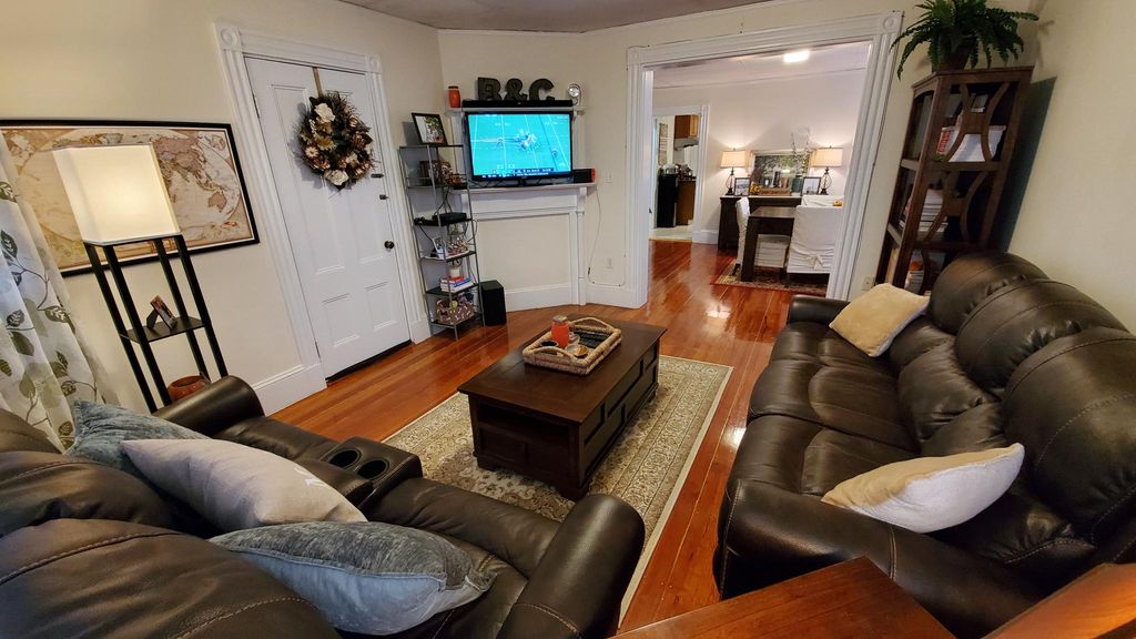 47 Gibson St #2, Dorchester, MA 02122