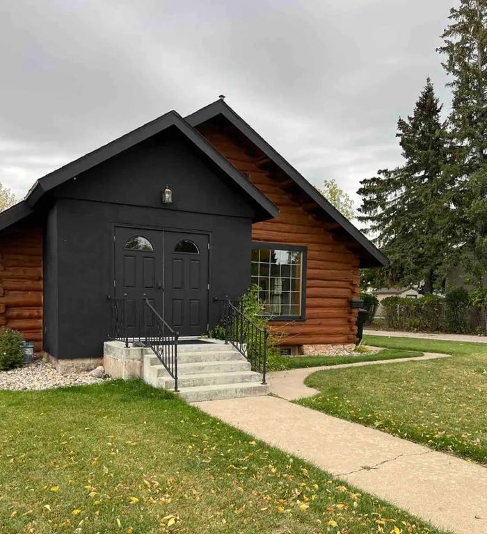 1140 N  Ames St, Spearfish, SD 57783