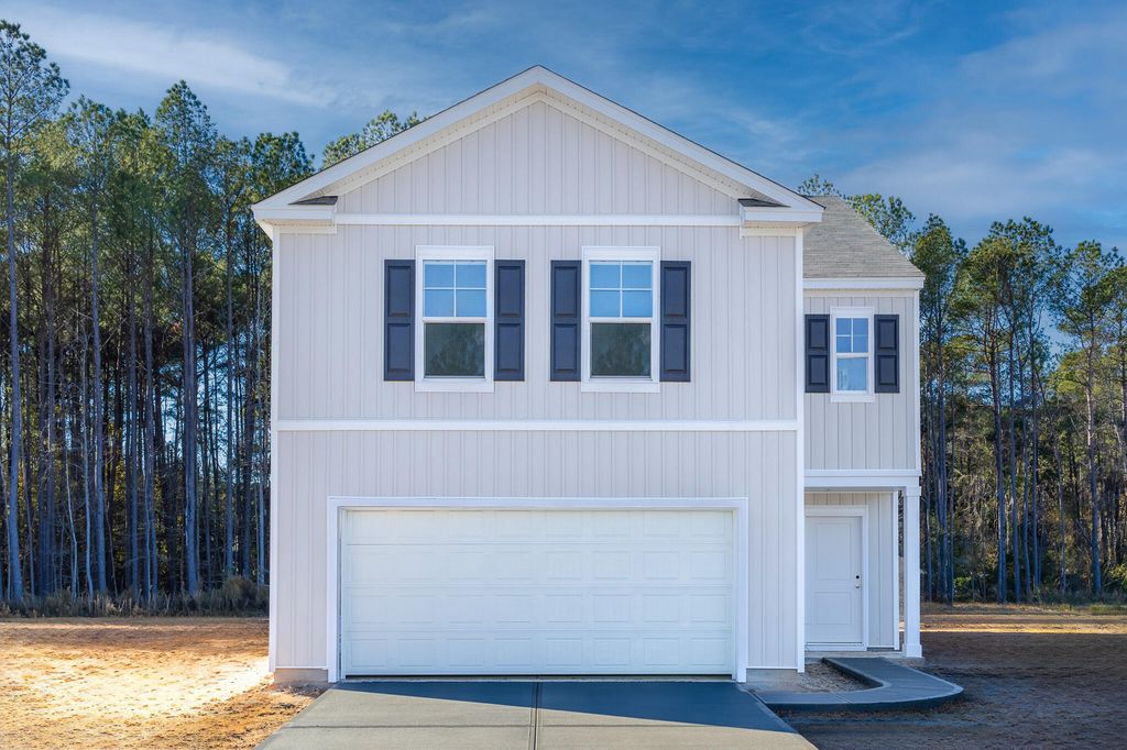 360 Walters Dr, Holly Hill, SC 29059