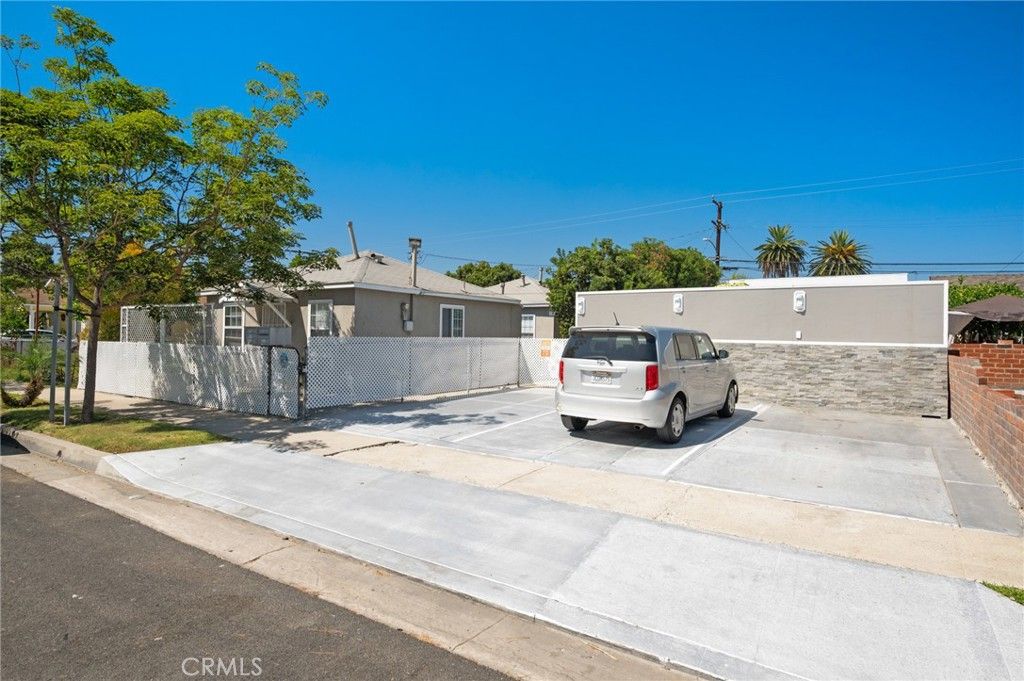 90242 Homes For Sale & 90242 Real Estate - 60 Homes | Trulia