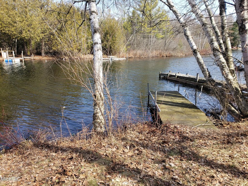 9464 W School Section Lake Dr, Mecosta, MI 49332 Trulia