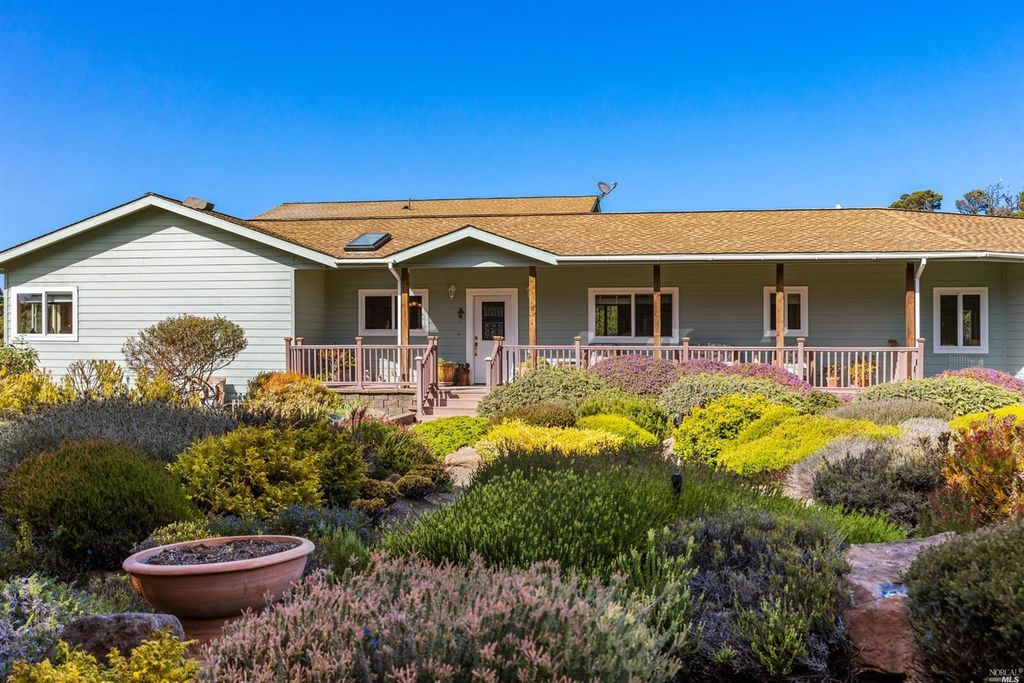 Address Not Disclosed, Fort Bragg, CA 95437 3 Bed, 3 Bath Single