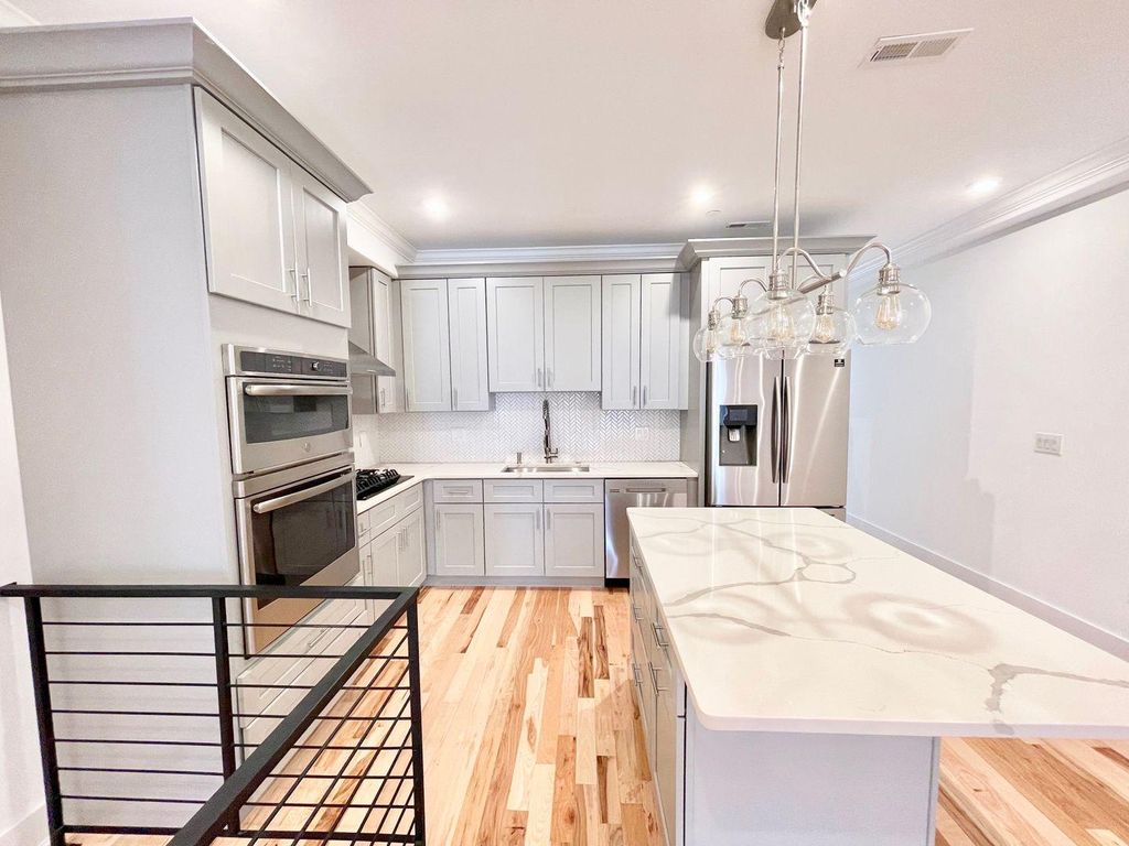 29 W Wildey St #B, Philadelphia, PA 19123