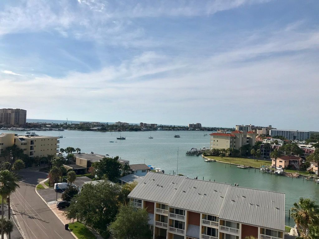 255 Dolphin Poin #912-9, Clearwater Beach, FL 33767