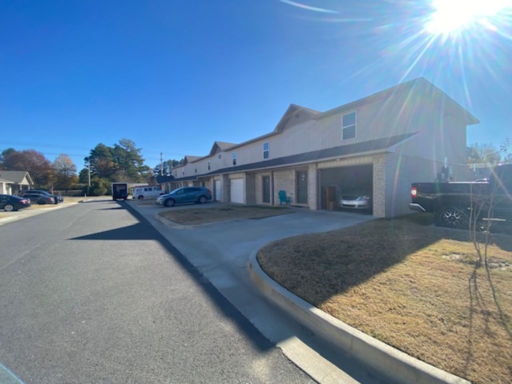 1295 E German Ln 105, Conway, AR 72032 Trulia