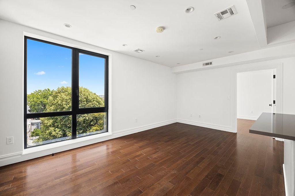 1255 Bushwick Ave #7B, Brooklyn, NY 11207