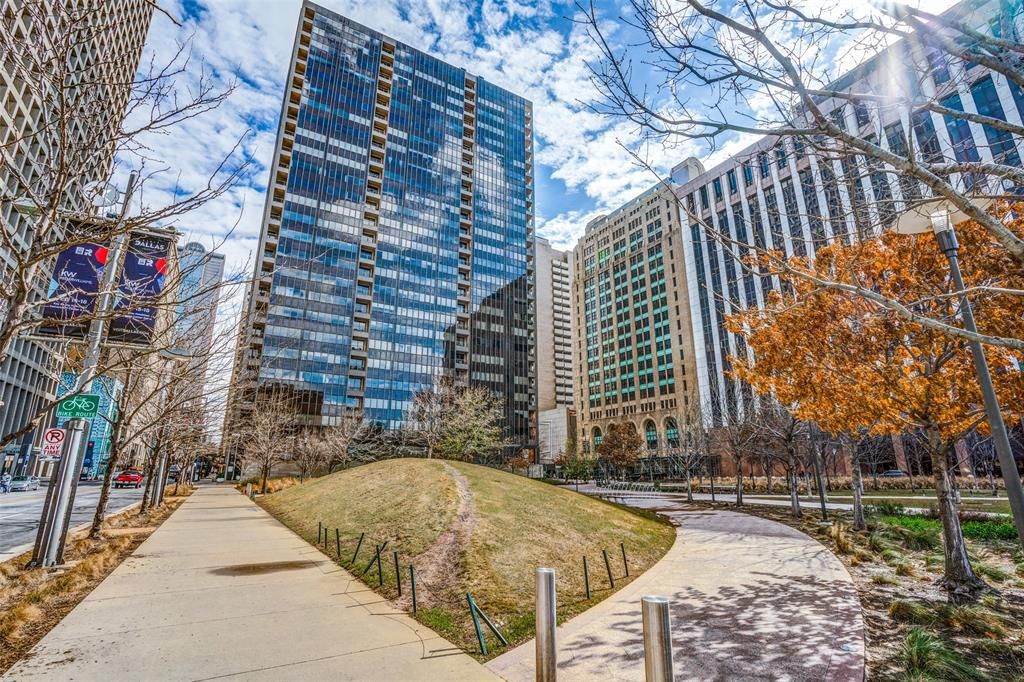 1200 Main St #1604, Dallas, TX 75202