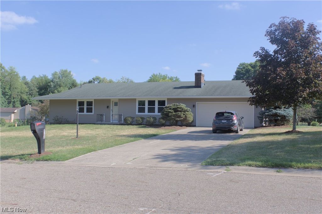 6100 Chermont St NW, Canton, OH 44718 Trulia