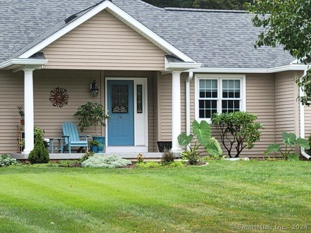 76 Stephanies Way, Manchester, CT 06040
