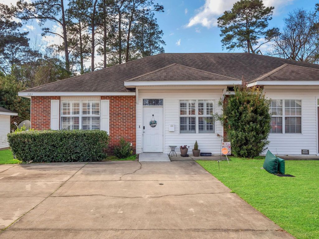 1652 Corey Wood Cir, Tallahassee, FL 32304 Trulia