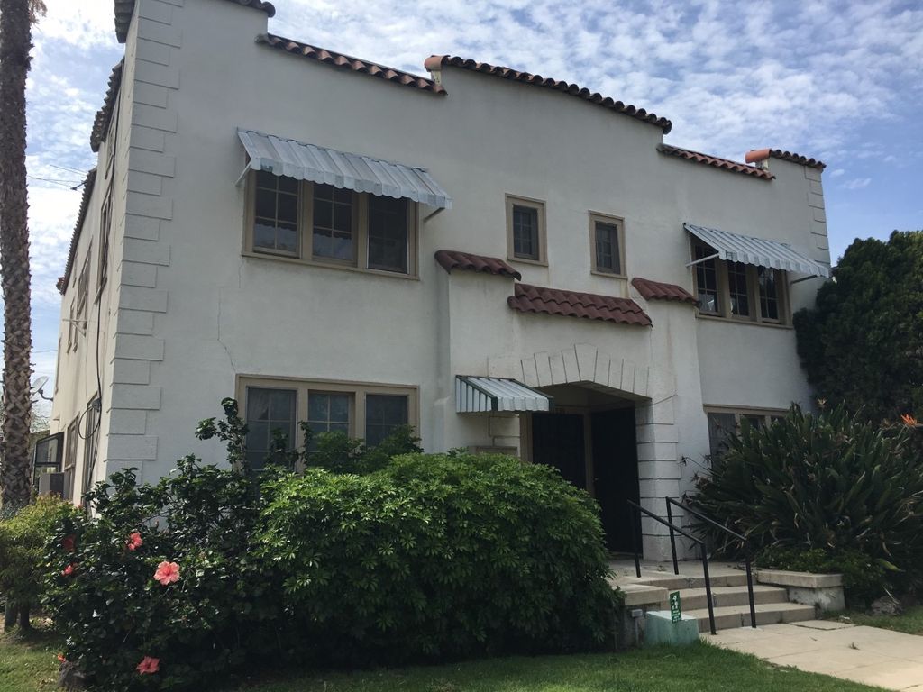 1737 1/2 N Edgemont St, Los Angeles, CA 90027 - See Est. Value, Schools &  More