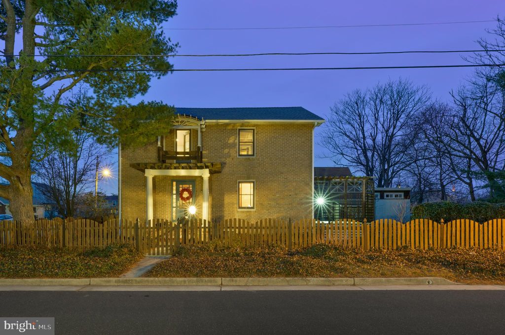 221 Clarence Ave, West Berlin, NJ 08091 Trulia