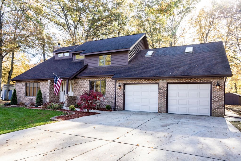 2001 Union Ave, Chesterton, IN 46304