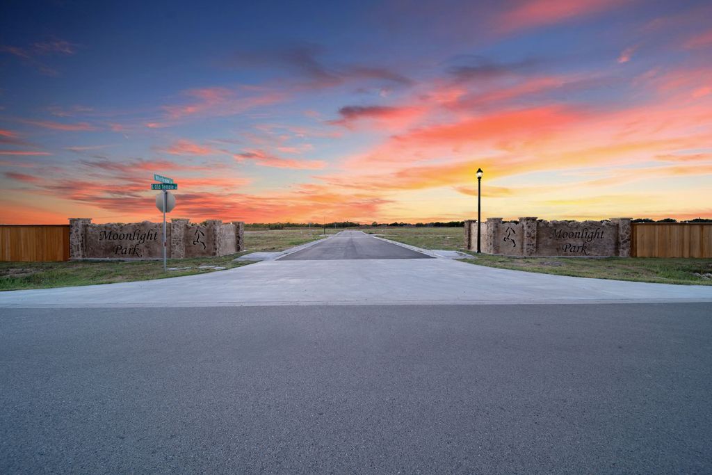 Moonlight Park Hewitt, TX Trulia