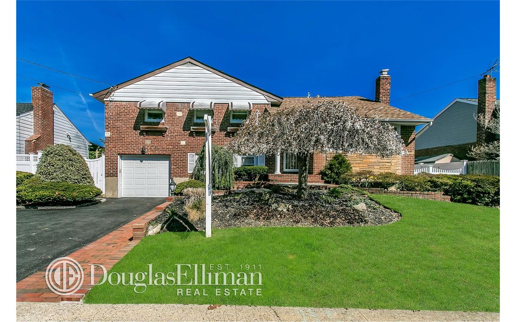 450 Unqua Rd, Massapequa, NY 11758 Trulia