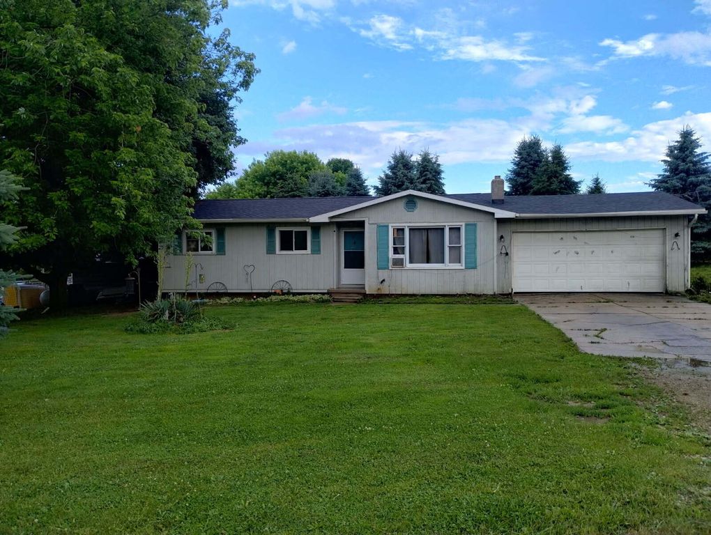 9100 E  Miller Rd, Durand, MI 48429