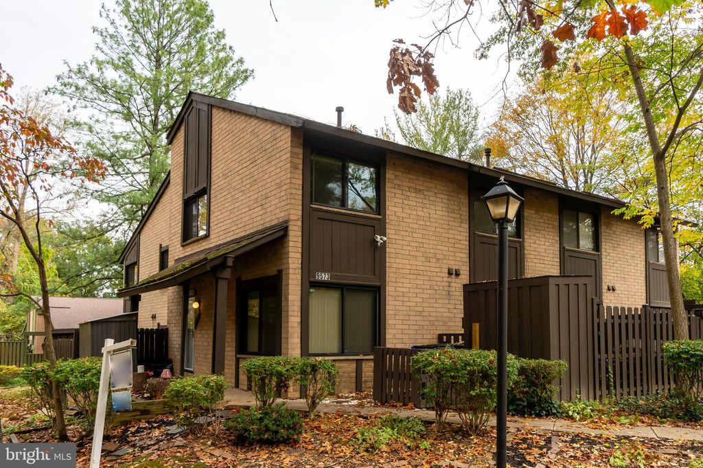 9573 Standon Pl, Columbia, MD 21045