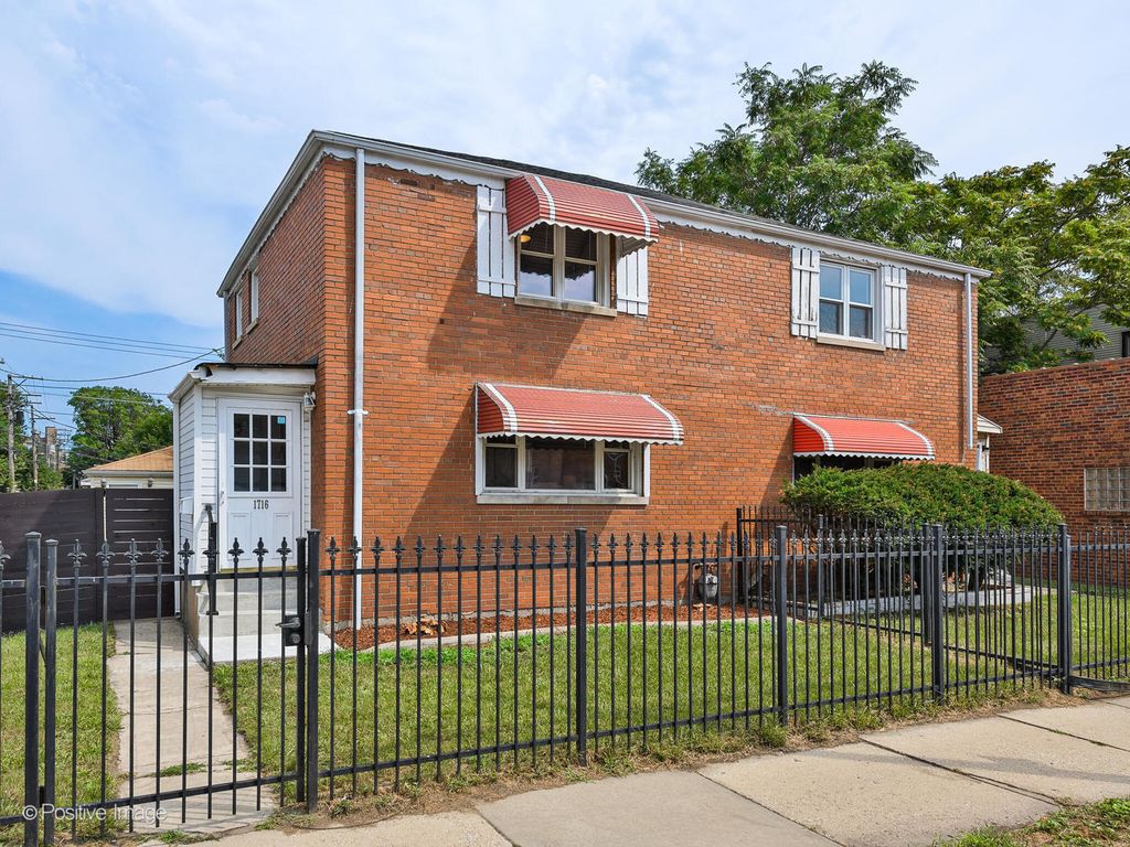 1716 E 73rd St, Chicago, IL 60649