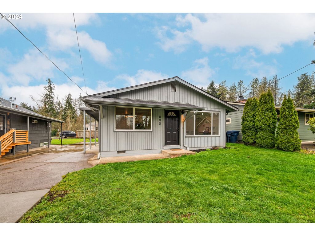 890 Sprague St, Eugene, OR 97405 - See Est. Value, Schools &amp; More