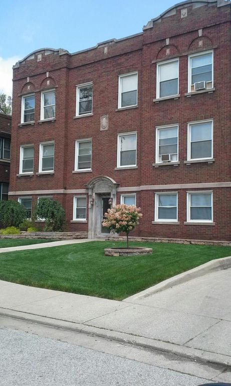 51 Elizabeth St #6, Hammond, IN 46320