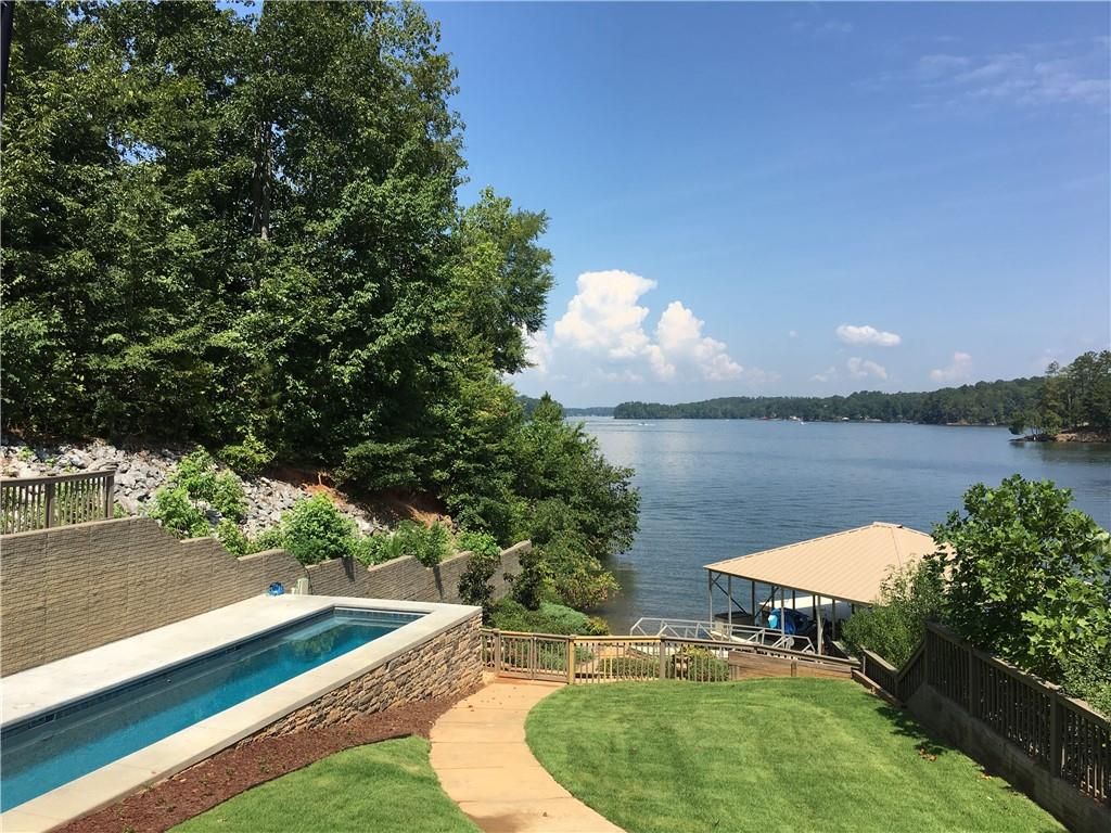 9202 Jackson Lake Rd, Monticello, GA 4 Bed, 4 Bath SingleFamily Home