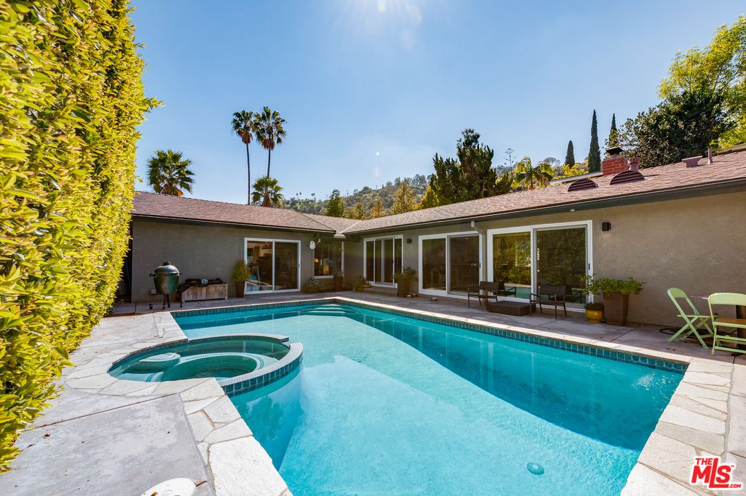 10837 Alta View Dr, Studio City, CA 3 Bed, 2 Bath SingleFamily Home