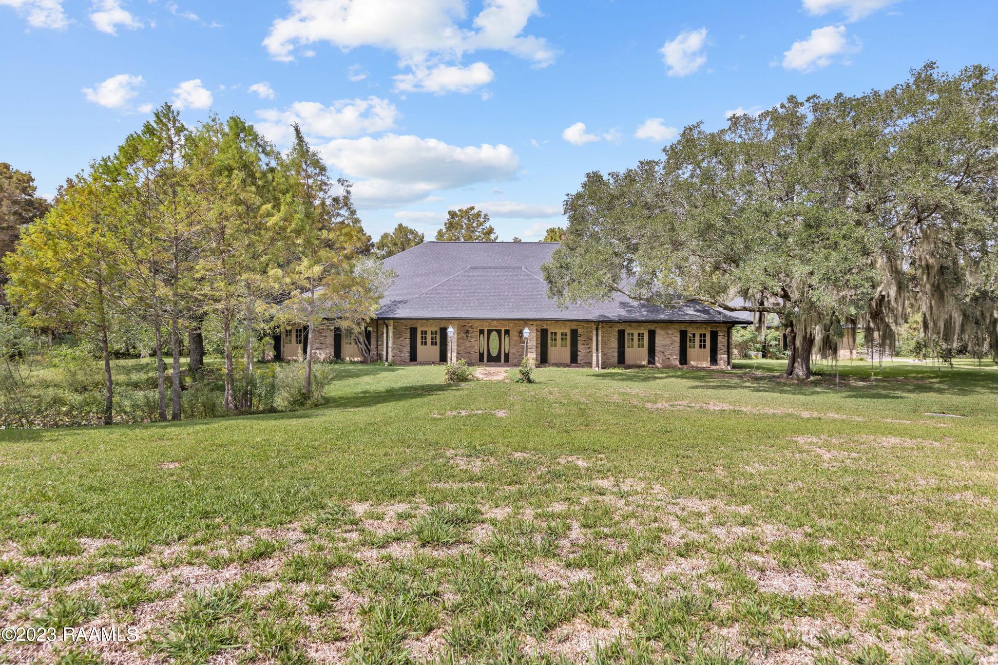 Florists in st martinville la near me