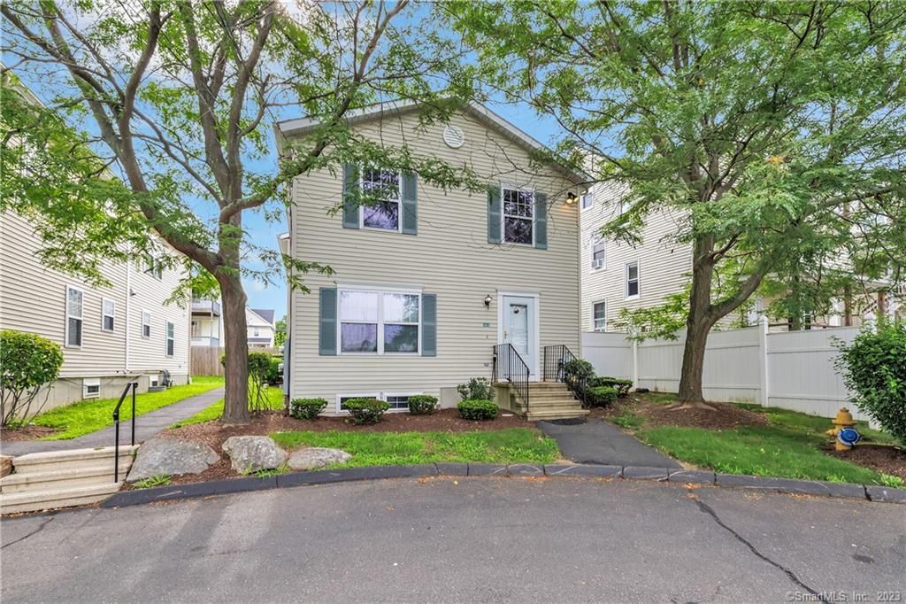 163G Otis St, Stratford, CT 06615 Trulia