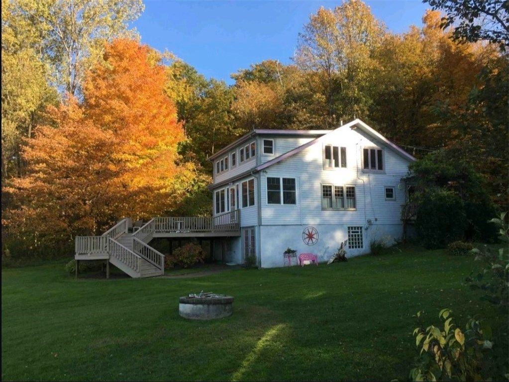 9818 E Lake Rd, North East, PA 16428 Trulia