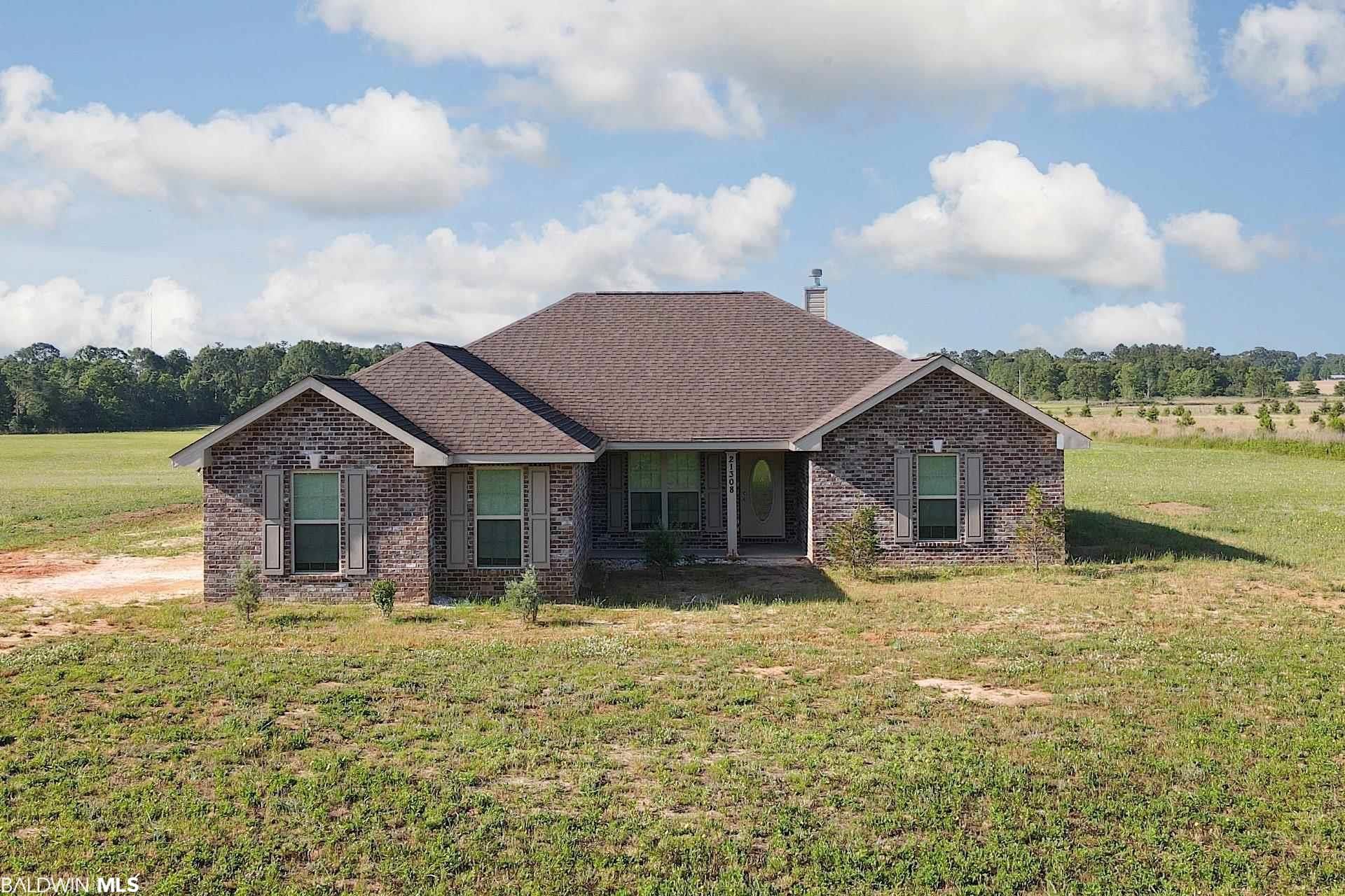 21308 County Road 68 N, Robertsdale, AL 36567 3 Bed, 2 Bath Single