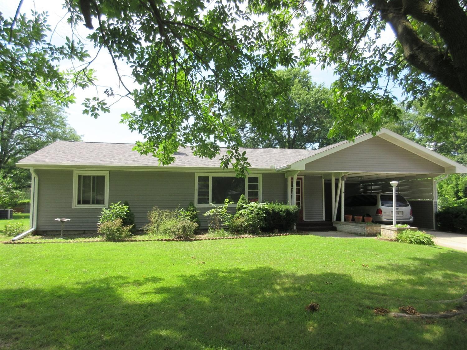 2710 Crest Ct, Keokuk, IA 52632 Trulia