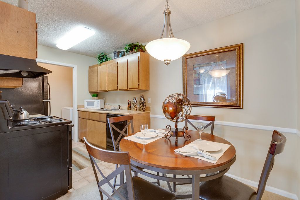 1409 Roper Mountain Rd Greenville Sc 29615