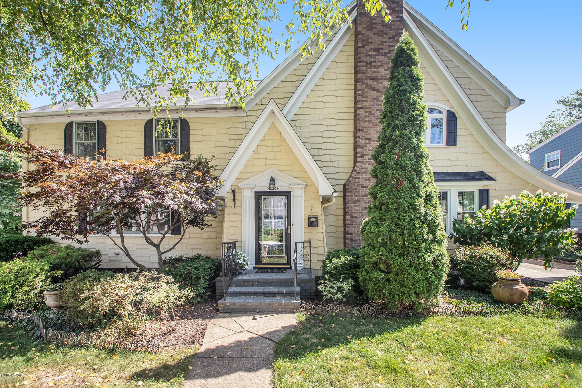 2229 Mount Curve Ave, Saint Joseph, MI 49085 Trulia