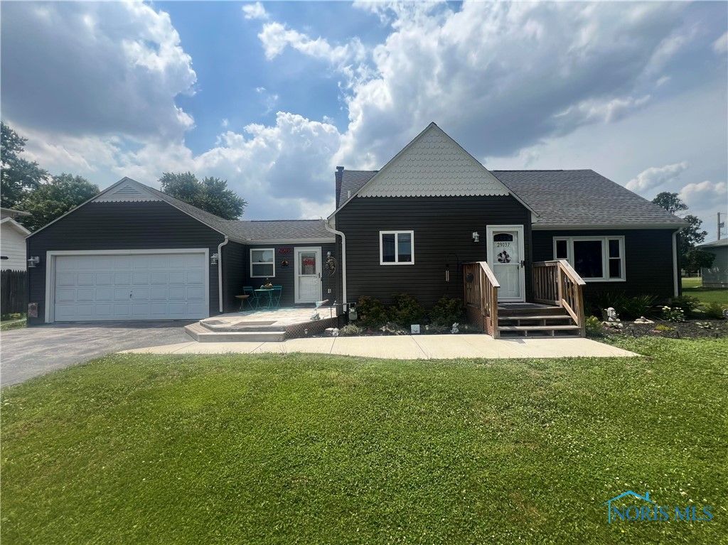 29037 Millbury Rd, Millbury, OH 43447 MLS 6116994 Trulia