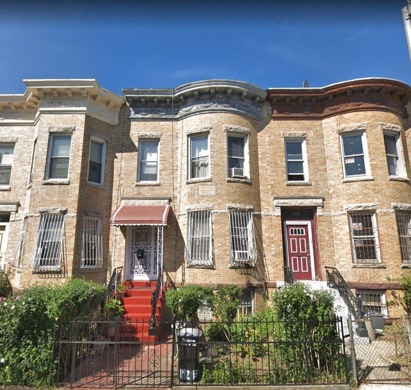 192 E 32nd St, Brooklyn, NY 11226 6 Bed, 3 Bath MultiFamily Home 2