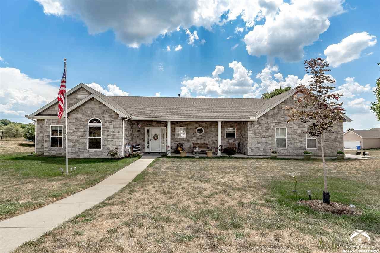 2050 E Skyline Dr, Tonganoxie, KS 66086 Trulia