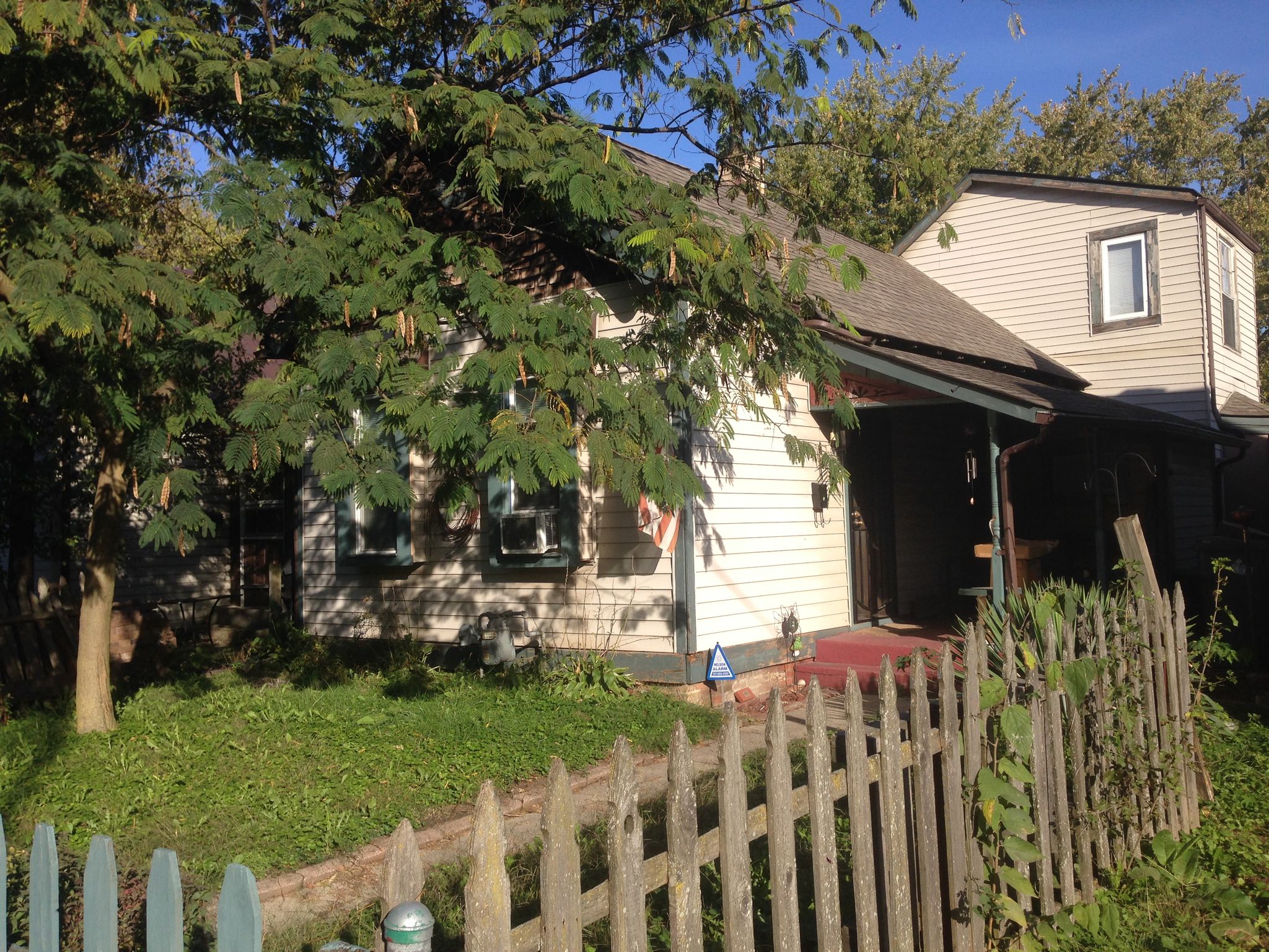 1238 Cottage Ave, Indianapolis, IN 2 Bed, 1 Bath SingleFamily Home