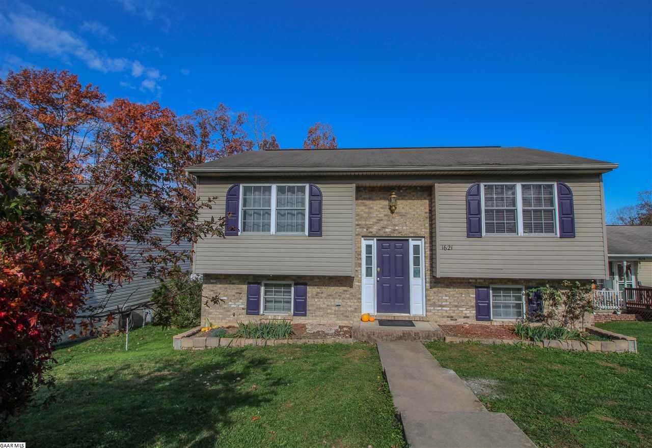 1621 4th St, Waynesboro, VA 22980 Trulia